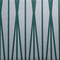 Passatoia cucina argento vivo con design geometrico elegante in verde e argento premium.